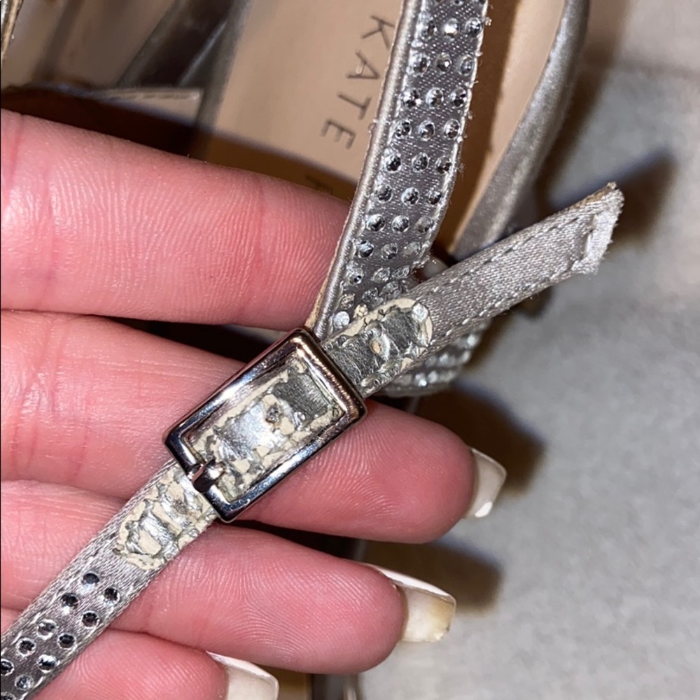 Used Silver Heels - Picture 5 of 10